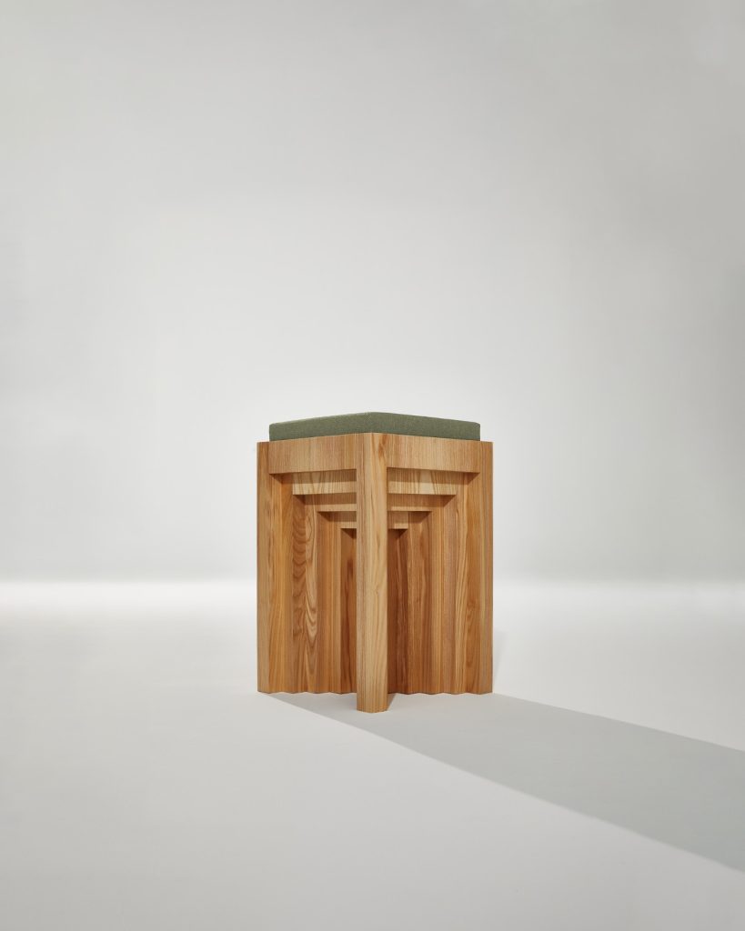 Heilig Objects THRONE Stool Green Ash