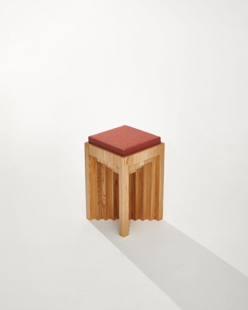 Heilig Objects THRONE Stool Red Ash