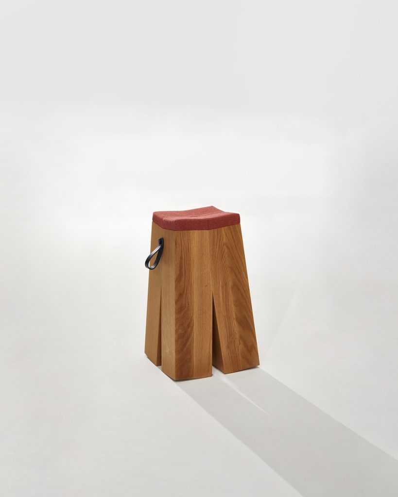 Heilig Objects Happens Stool Oak Red