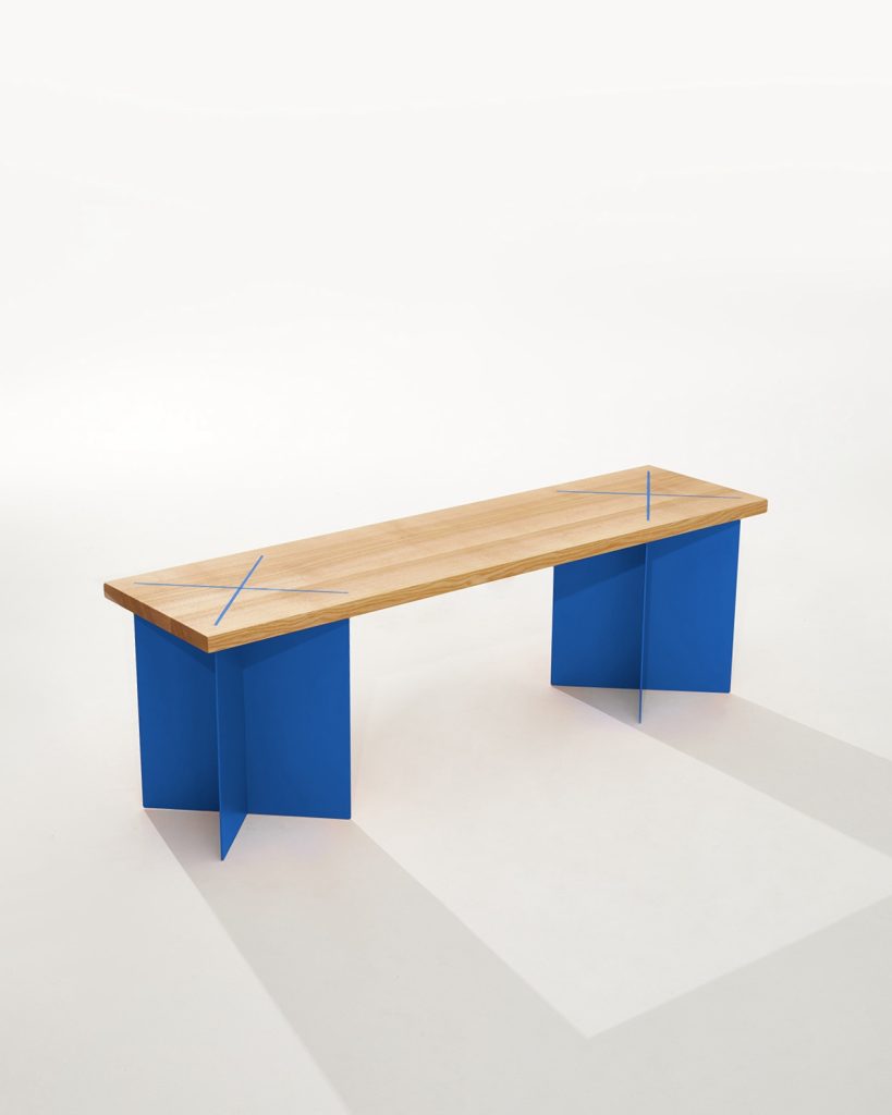 OHUS Bench ash wood brillant blue